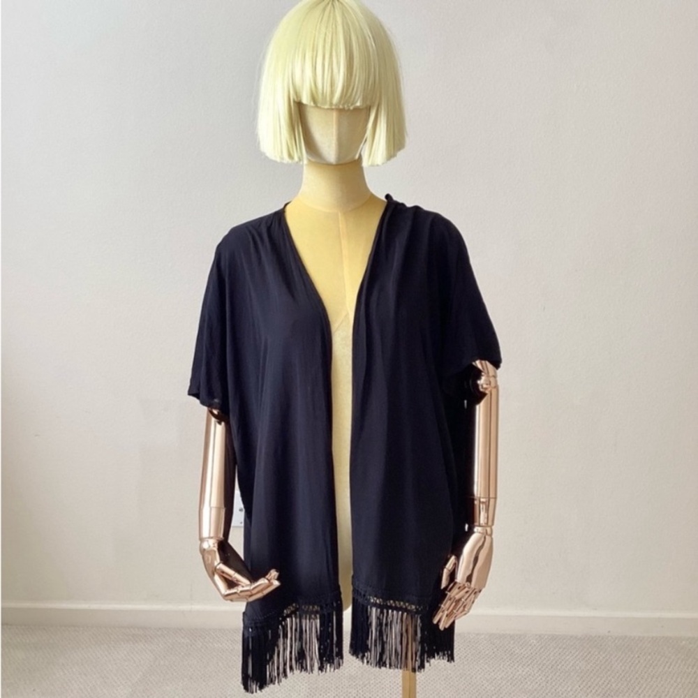 Victoria’s Secret Black Beach Coverup Fringe Hem Kimono SZ XS